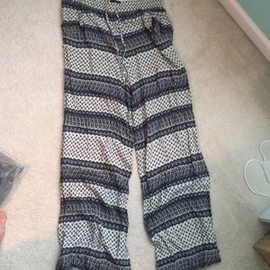 Flowy American Eagle pants